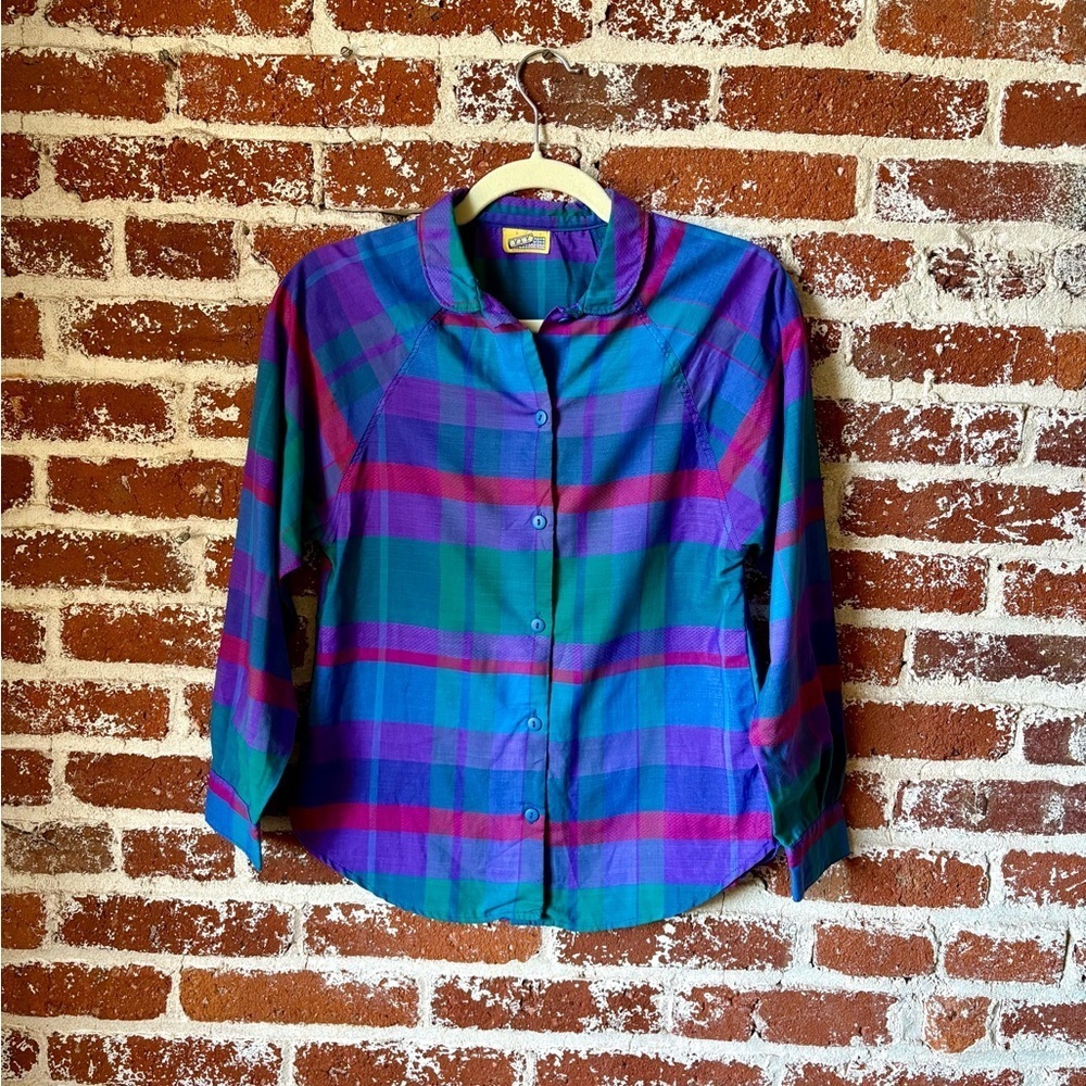Vintage Club Soda multi color button down top